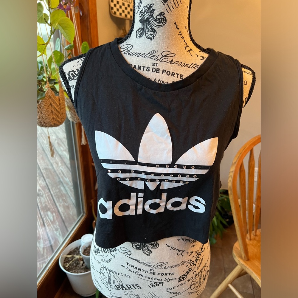 Adidas Cropped loose fit tank XS